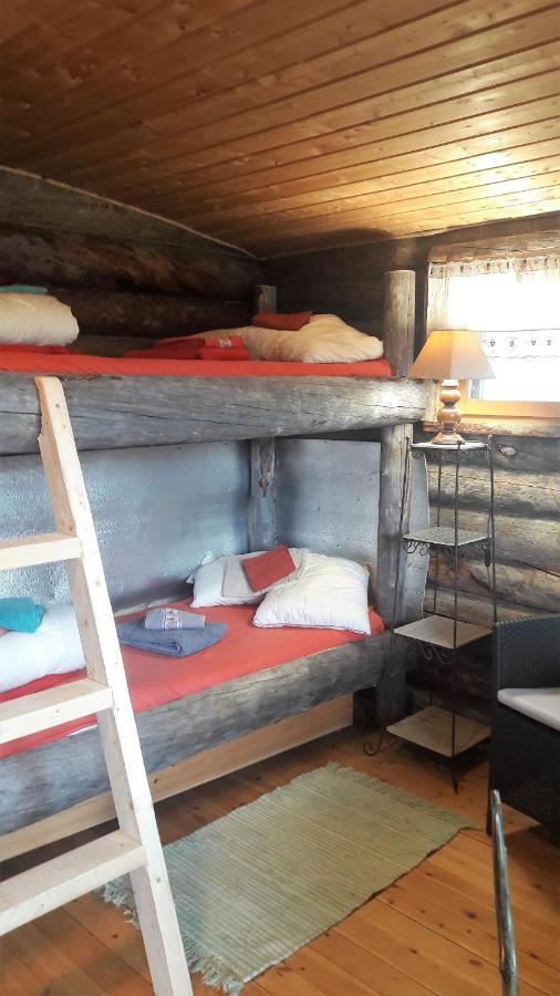 Cabin At Huskies Farm Inari Exterior photo